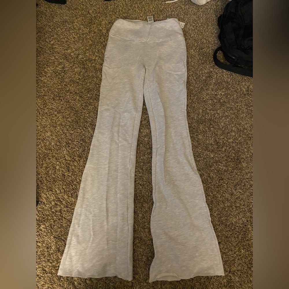BRAND NEW WITH TAGS GARAGE GREY FLARE SWEATPANTS